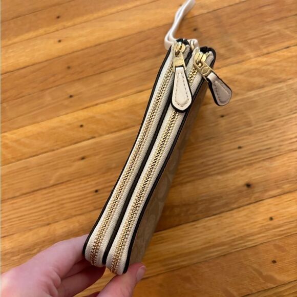 Coach Tan Double Zip Wristlet Wallet NWT - Picture 7 of 8